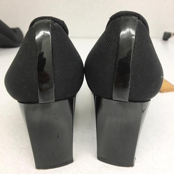 Elegant Stuart Weitzman vintage square toe heels - Picture 3 of 8